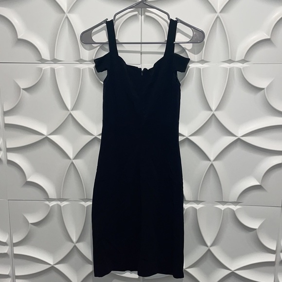 Nicole Miller structured cold shoulder dress 2.  HH - Picture 3 of 4
